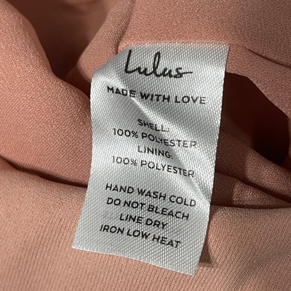 NWT LuLu’s Jumpsuit W/Belt  Sz L Fully Lined Short Sleeve V-Neck Dusty Pink Zip - Picture 10 of 12